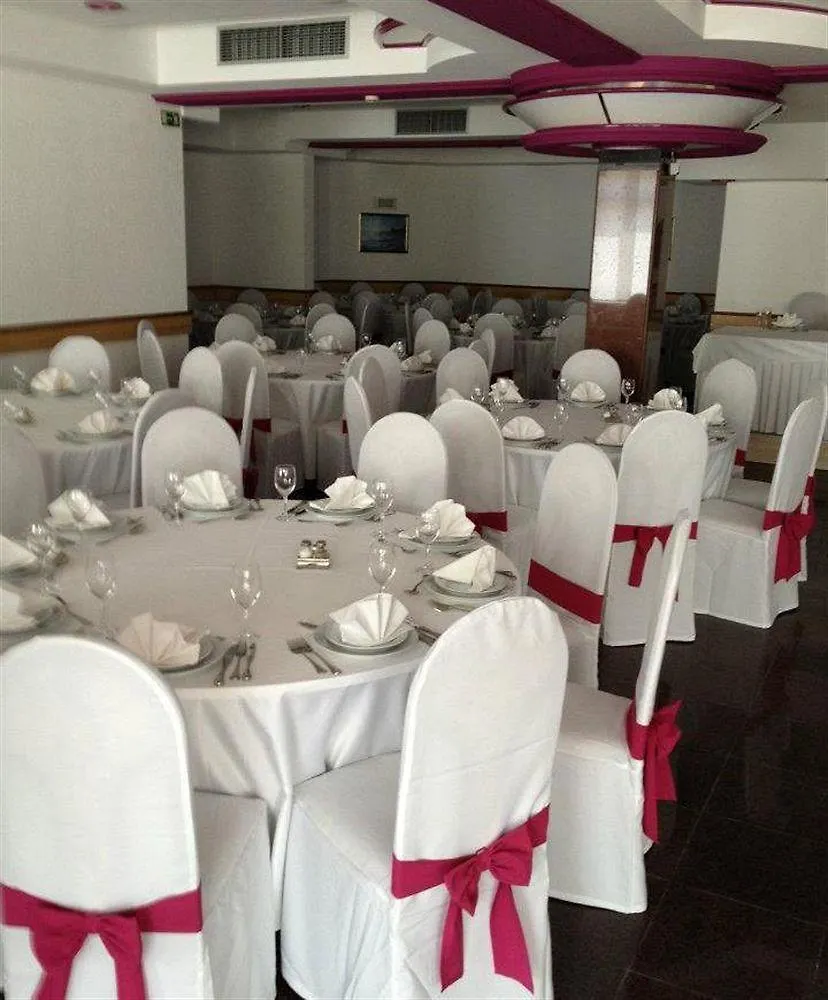 Hotel Riva Kastela With Swimming Pool