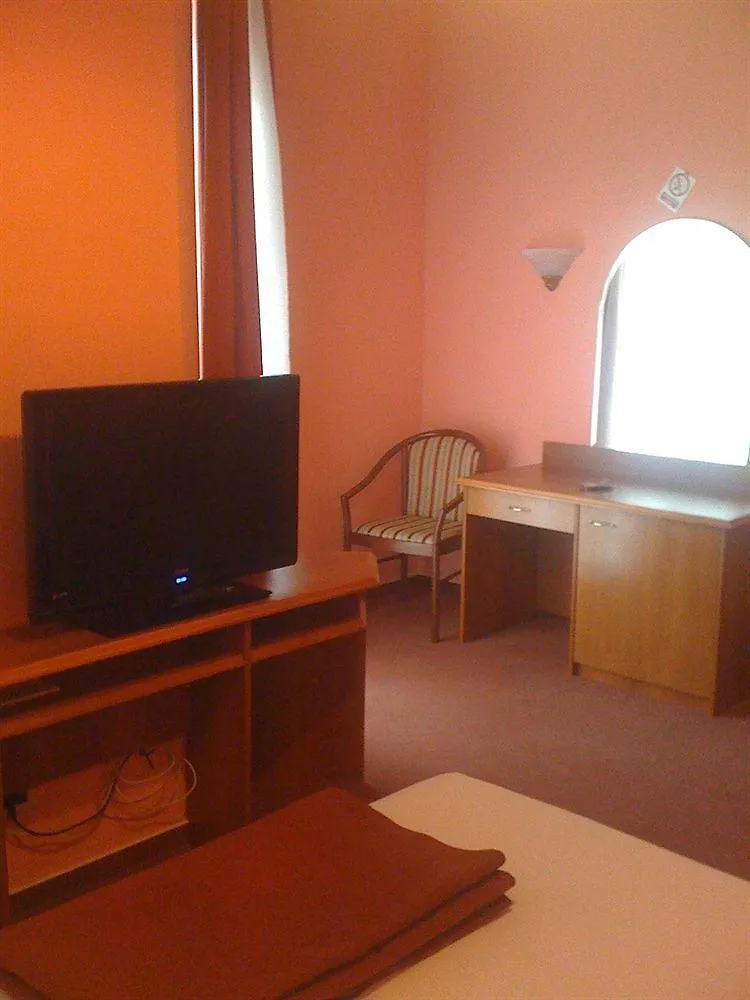 Hotel Riva Kastela With Swimming Pool 4*,  Chorwacja