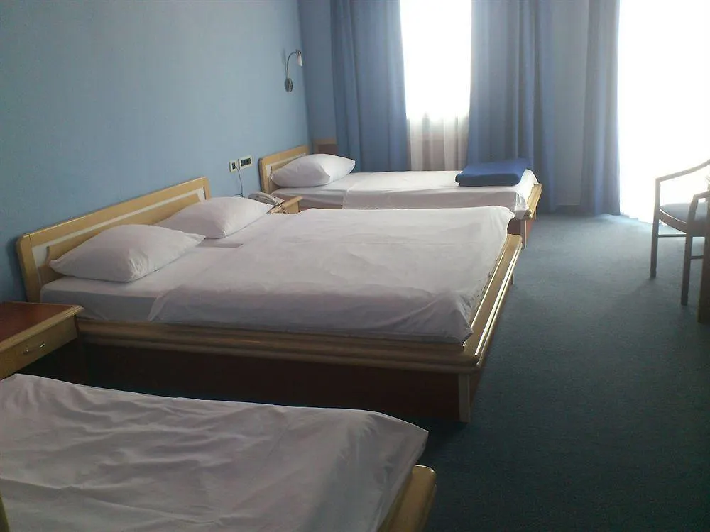 Hotel Riva Kastela With Swimming Pool