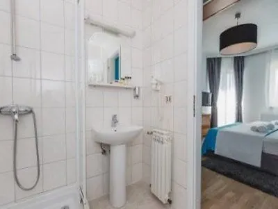 ****  Hotel Riva Kastela With Swimming Pool Chorwacja
