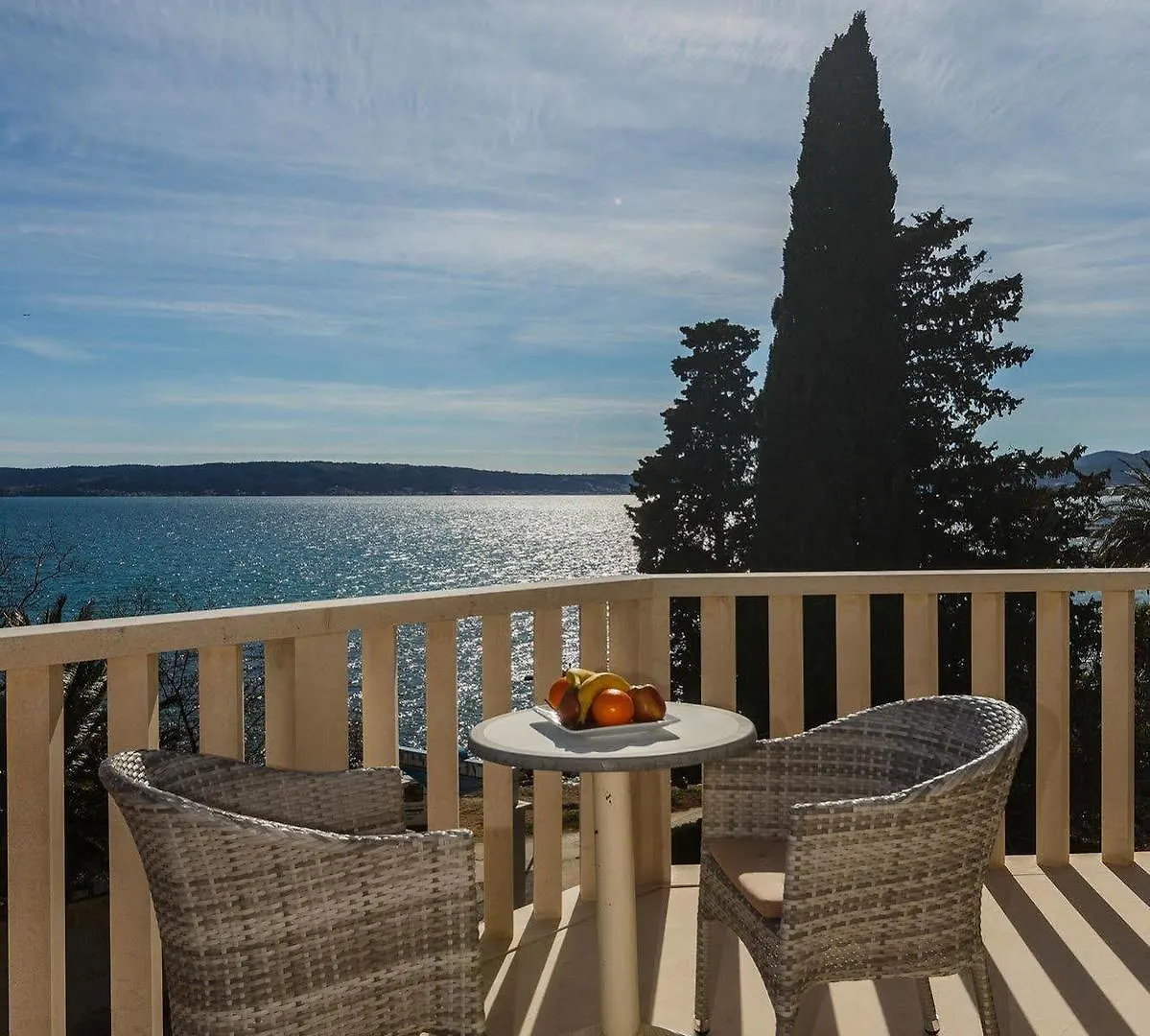 ****  Hotel Riva Kastela With Swimming Pool Chorwacja